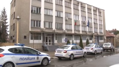 Задържаният след гонка с полицията в Казанлък - криминално проявен и без книжка