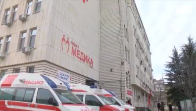 Тримата в Русе нападнали лекар заради близък - уж нищо му нямало, а той - болен