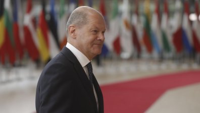 Шолц се закани: Германия скоро ще има най-голямата армия в Европа от страните в НАТО