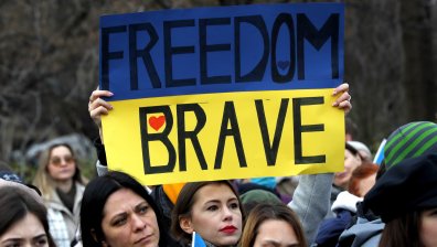 Неволите на украинските бежанци: Незнанието на език ги спъва, малцина си намират работа