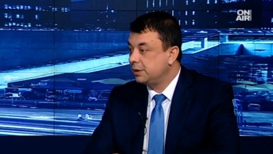 "Обединени патриоти" разделени на евровота. Защо?