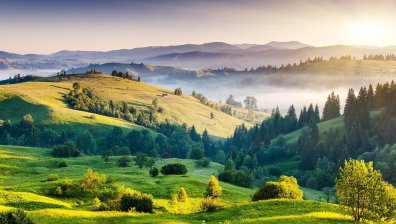 Топлото и слънчево време продължава да ни радва, градусите - до 29