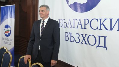 Стефан Янев: Изненада е ниската избирателна активност, надявам се да има правителство