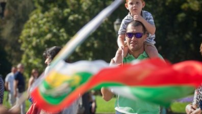 Проучване: За 81% от българите националните интереси са първи