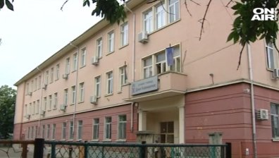 Пореден сигнал за агресия: Майка алармира за дете наръгано с ножица
