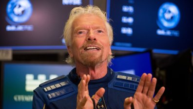 Космосът зове: Компанията на Брансън продава билети за полети - $450 000 за място