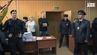 Руският опозиционер Алексей Навални остава в ареста 15 дни