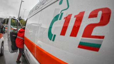 Пребиха шофьор на линейка в София. Кой опитва да прикрие случая?