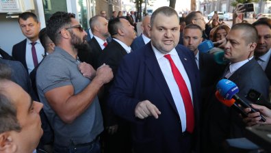 Кутев: "Прогресивна България" няма да сваля охраната на Борисов и Пеевски