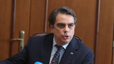 Асен Василев за обиска на кмета на Варна: Тенденциозно се влиза при кметове на ПП