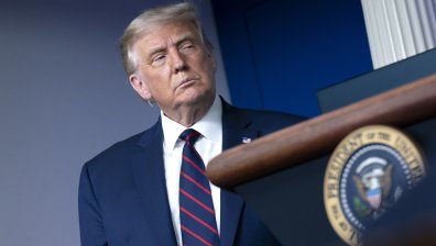 Най-голямата сестра на Тръмп го нарече "лъжец, който няма принципи"