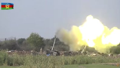 Конфликтът в Нагорни Карабах - двама журналисти са ранени