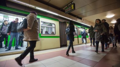 Градският транспорт в София е с удължено работно време по празниците