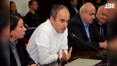 Уволниха дисциплинарно доцент от УНСС, изразил несъгласие с политическа агитация