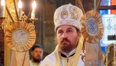 Епископ Йеротей призова отец Иван да спре гладната стачка