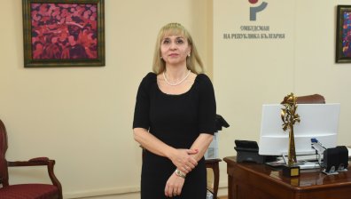 Омбудсманът: Извънредно намаляване на цените на парното и топлата вода