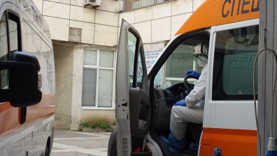 Постоянно разкриват Ковид легла в Благоевград, медиците не достигат