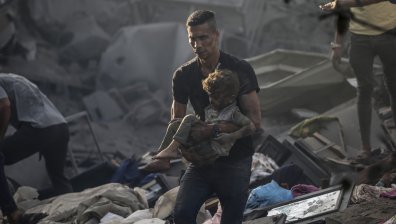 Газа се превърна в гробище за деца, Израел атакува безмилостно по въздух и суша