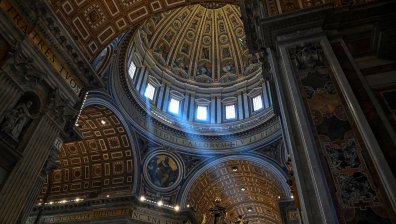 Има страшен сблъсък в Католическата църква, американците искат свой човек за папа