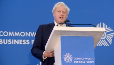 Джонсън: Украйна може да бъде насърчена да сключи лошо мирно споразумение с Русия
