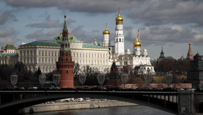 Хага издаде заповед за арест и на руския комисар за правата на детето