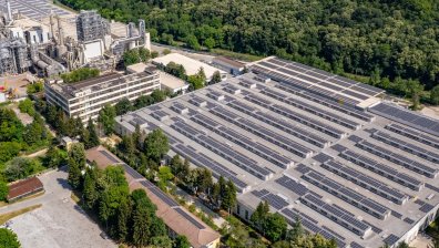 Предприемат се незабавни действия по спирането на "Кроношпан"