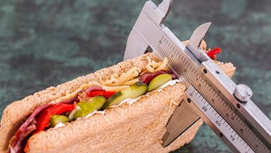 Основни причини да напълняваме през зимните месеци