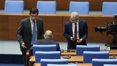 Какви промени иска "Продължаваме промяната" в Изборния кодекс?