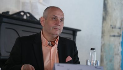 Ансамблите "Българе" и "Чинаре" излизат на протест, борят се за съществуване