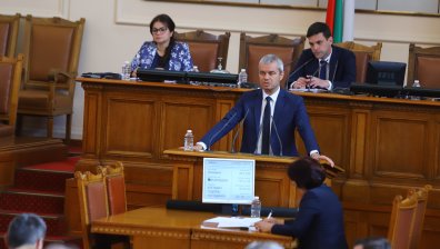 Костадинов видя цинизъм и ще обжалва порицанието, Митев: Мислят си, че са безнаказани