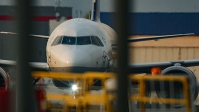 С 10 млн. лв. ще подменят главната информационна система на летище София