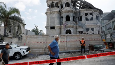 В Израел и Иран няма нови експлозии, полюсни твърдения за ядрените цели