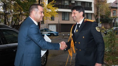 Вътрешният министър повиши директора на СДВР в главен комисар
