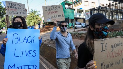 Телевизии и радиостанции в САЩ замлъкнаха, за да почетат Джордж Флойд