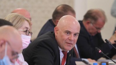 ВСС решава съдбата на Иван Гешев