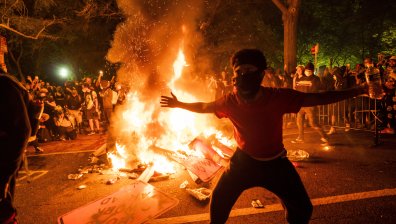 Ескалацията на напрежението в САЩ има сериозна предистория