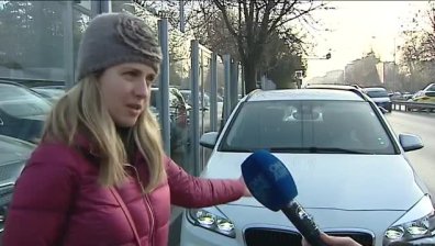 Майки с колички в сблъсък с джип със служебна карта от министерство