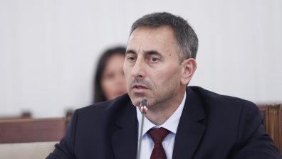Румен Спецов: Март е осигурен с нефт, доставките за април се бавят