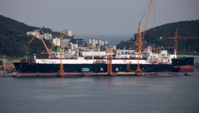 Китай изпревари Европа и подписа договор за $60 млрд. за газ от Катар