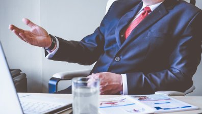 Защо все още преобладават мъжете шефове във фирмите?
