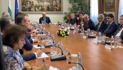 Борислав Гуцанов към Радев: Избори 2 в 1 на 20 октомври ще вдигнат активността