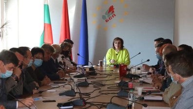 Нинова заръча: Без популизъм - каквото обещаем, трябва да го изпълним