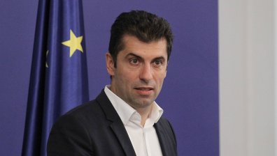 Петков за кабинета: Няколко депутати трябва да решат към кого ще са лоялни