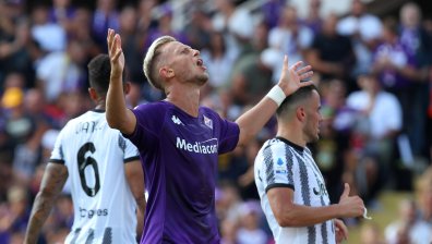 "Юве" оцеля при гостуването си на "Фиорентина", Милик откри резултата в 9-ата минута