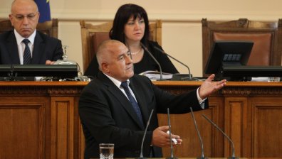 Обрат: Борисов отхвърли оставката, Бисер Петков остава социален министър