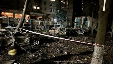Три жертви, сред които и дете, и 28 ранени при нощна руска атака срещу Днепър