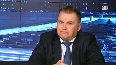Калин Поповски: Не е родолюбиво да се ратифицира СЕТА