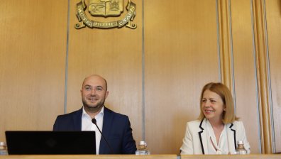 След няколкочасови дебати приеха рекордния бюджет за София