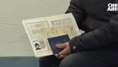 Ударно издават удостоверения на бежанци в Бургас, отнема 15 минути