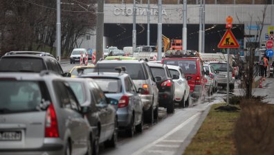 Край на задръстванията: Отвориха изцяло тунела на "Люлин" за коли, гаранцията е 10 г.